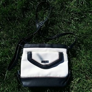 Jessica Simpson purse